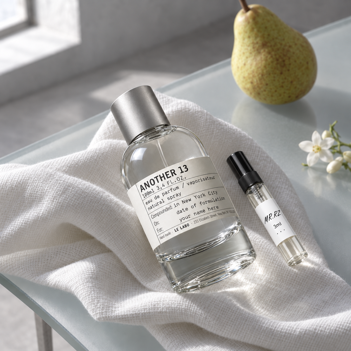 Le Labo Another 13 – původní prostředí s lahvičkou vzorku MrRizz