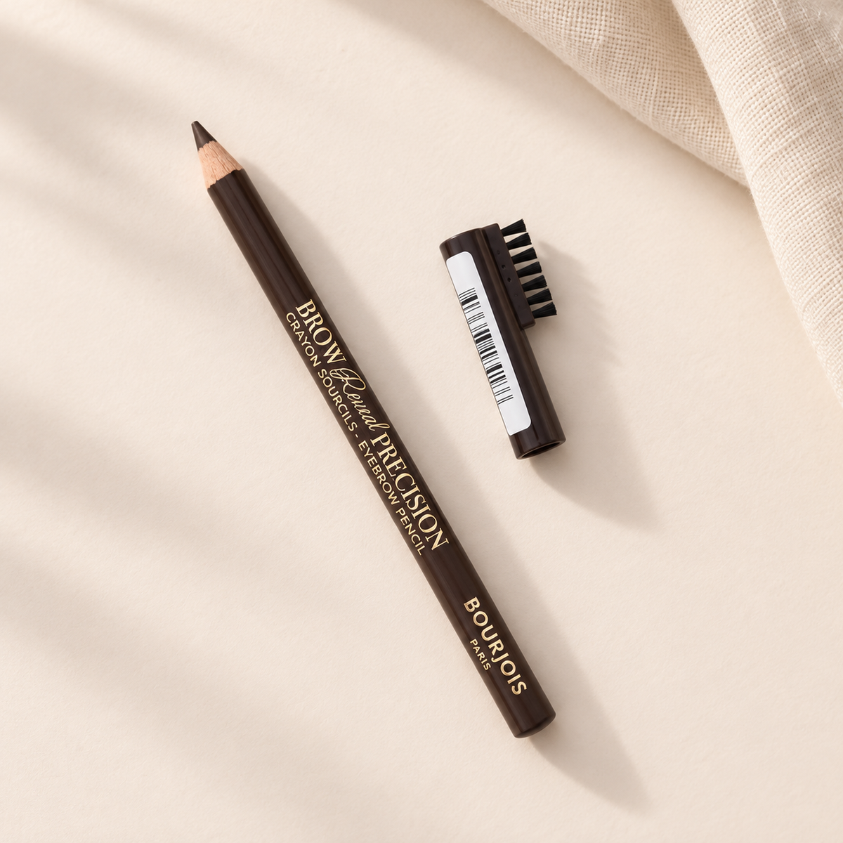 BOURJOIS Paris Brow Reveal Précision 1,4 ml – produkt v prostředí