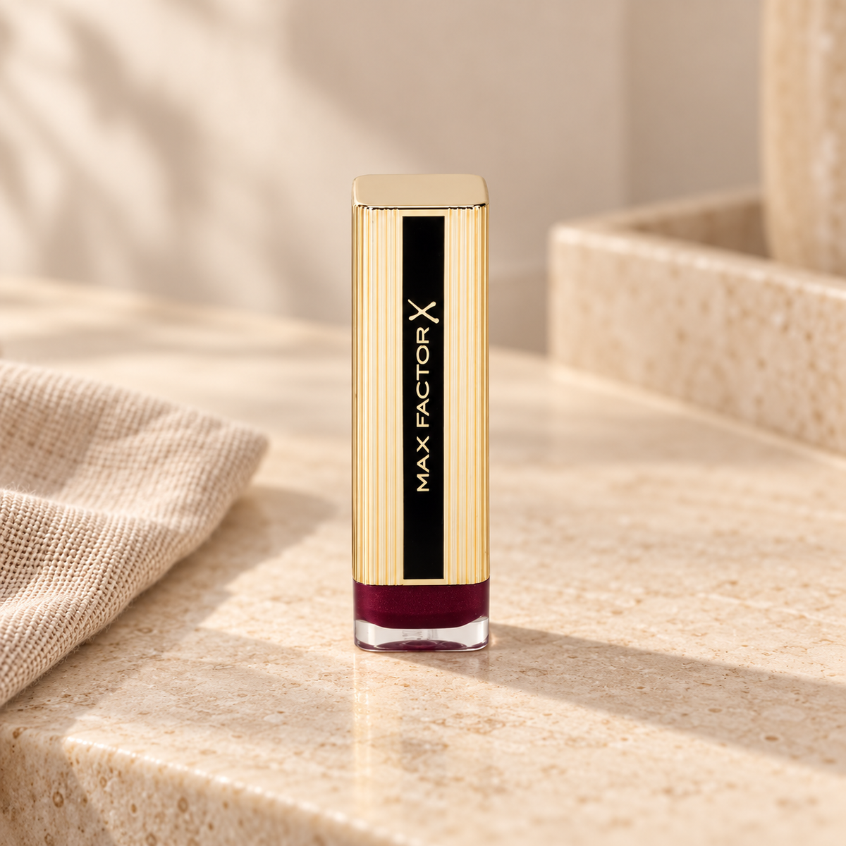 Max Factor Colour Elixir 4 ml – produkt v prostředí