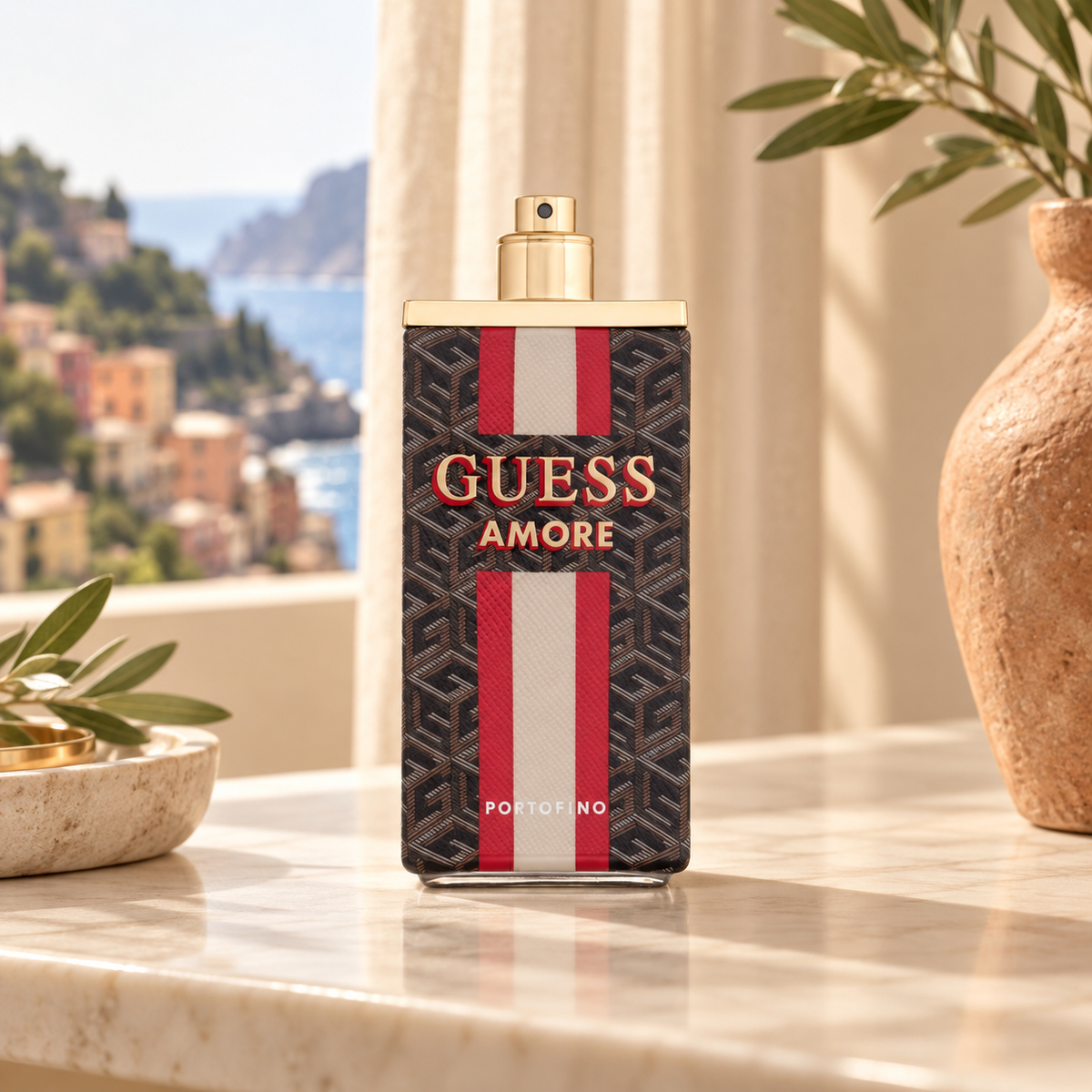 GUESS Amore Portofino EDT 100 ml – produkt v prostředí