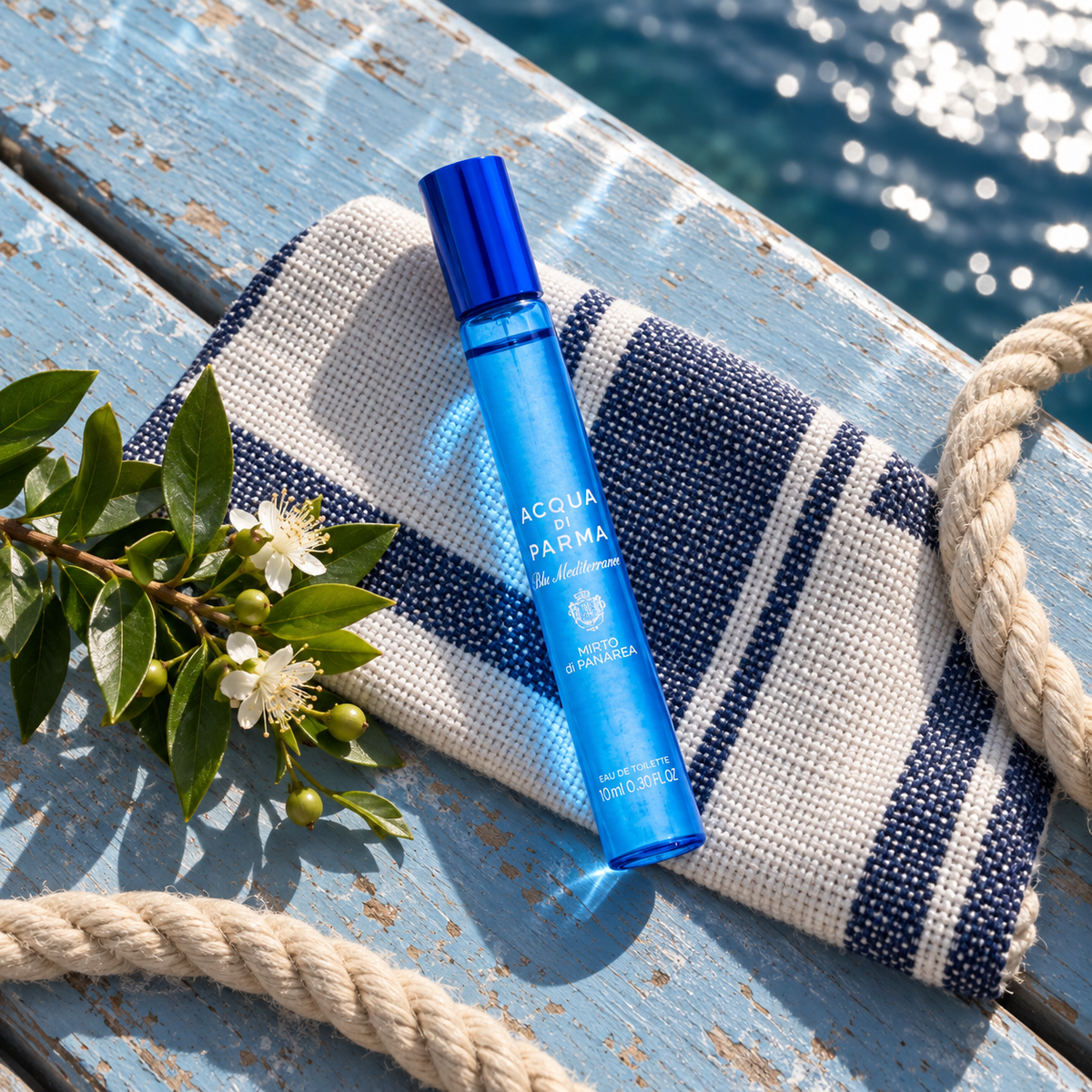 Acqua di Parma Blu Mediterraneo Mirto di Panarea EDT 10 ml – produkt v prostředí