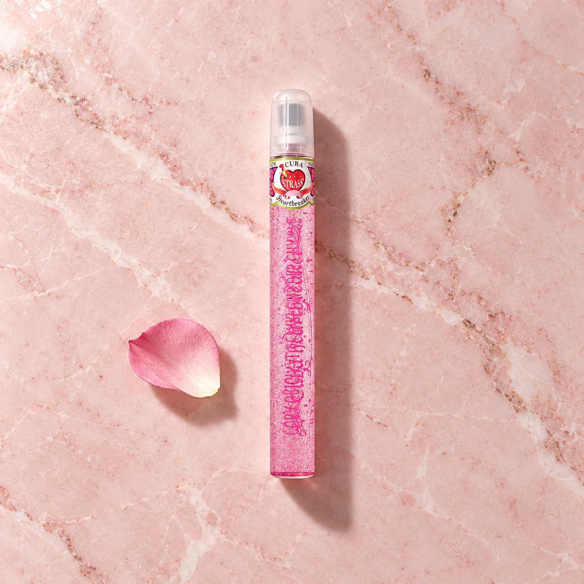Cuba Strass Heartbreaker 35 ml – parfém v prostředí, pohled shora s bočním stínem