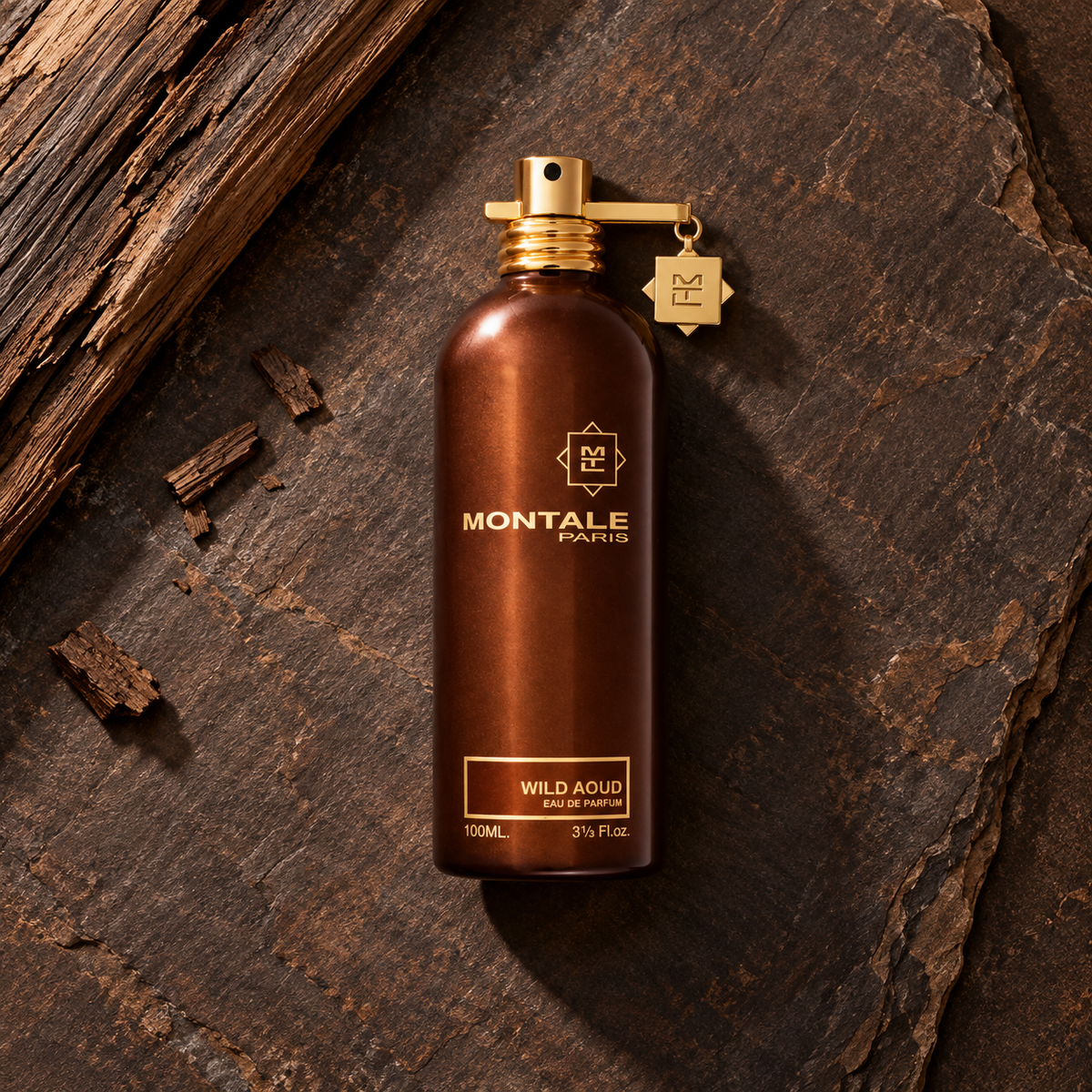 Montale Wild Aoud EDP 100 ml – parfém v prostředí, pohled shora s bočním stínem
