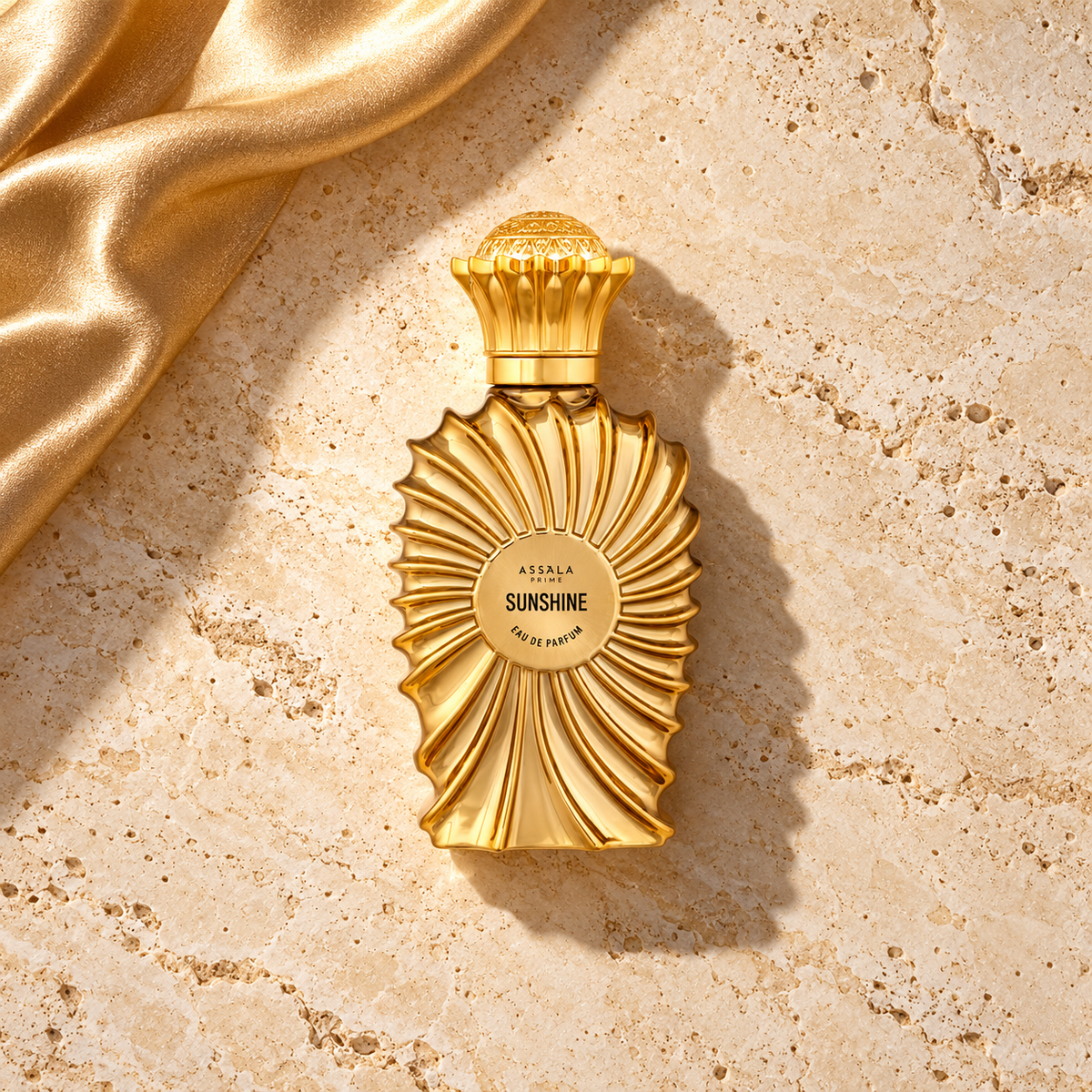 Assala Prime Sunshine 100 ml – parfém v prostředí, pohled shora s bočním stínem