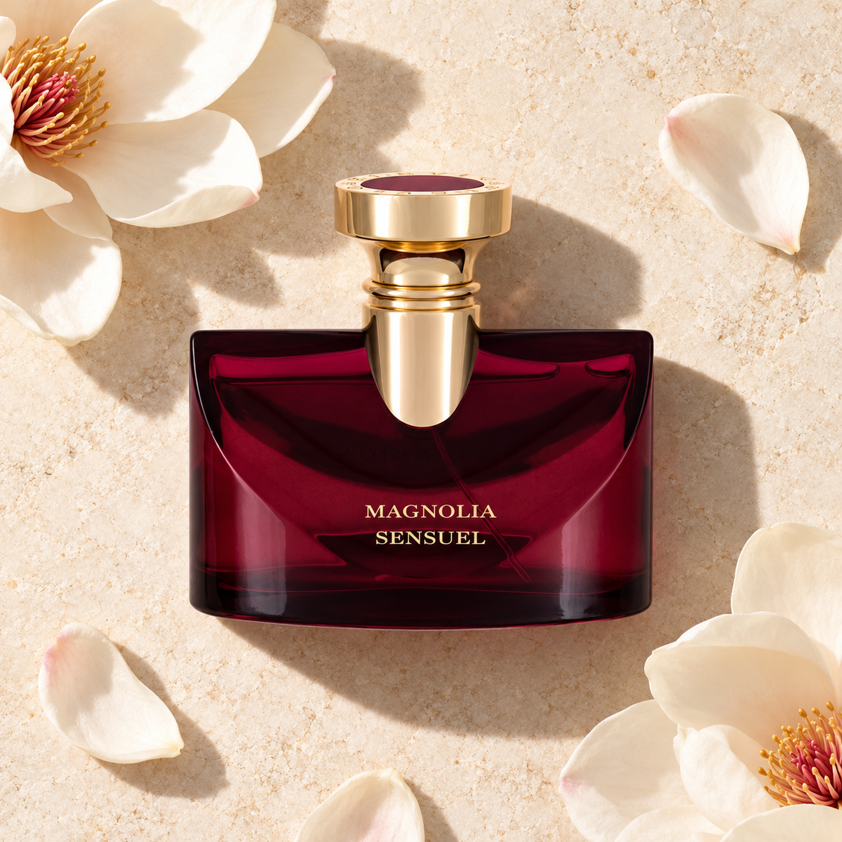 Bvlgari Splendida Magnolia Sensuel EDP 100 ml – parfém v prostředí, pohled shora s bočním stínem