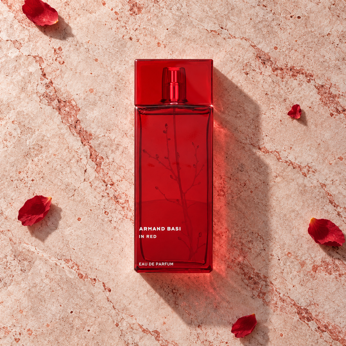 Armand Basi In Red EDP 100 ml – parfém v prostředí, pohled shora s bočním stínem