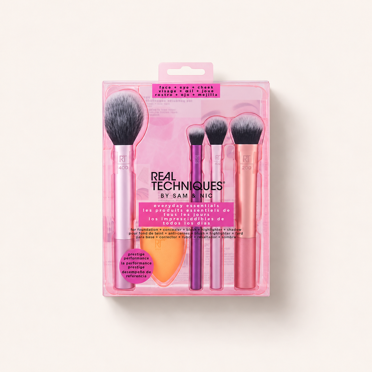 Real Techniques Brushes Everyday Essentials 1 ml – štětec – MrRizz