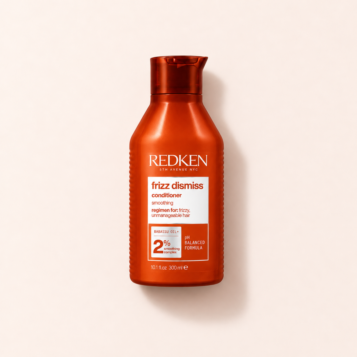 Redken Frizz Dismiss uhlazující kondicionér 300 ml v červené lahvičce – MrRizz