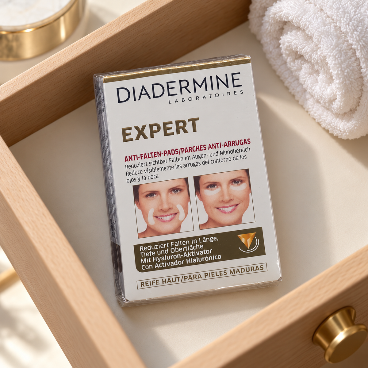 Diadermine Expert Anti-Wrinkle-Pads 12 ml – atmosférická fotografie – MrRizz