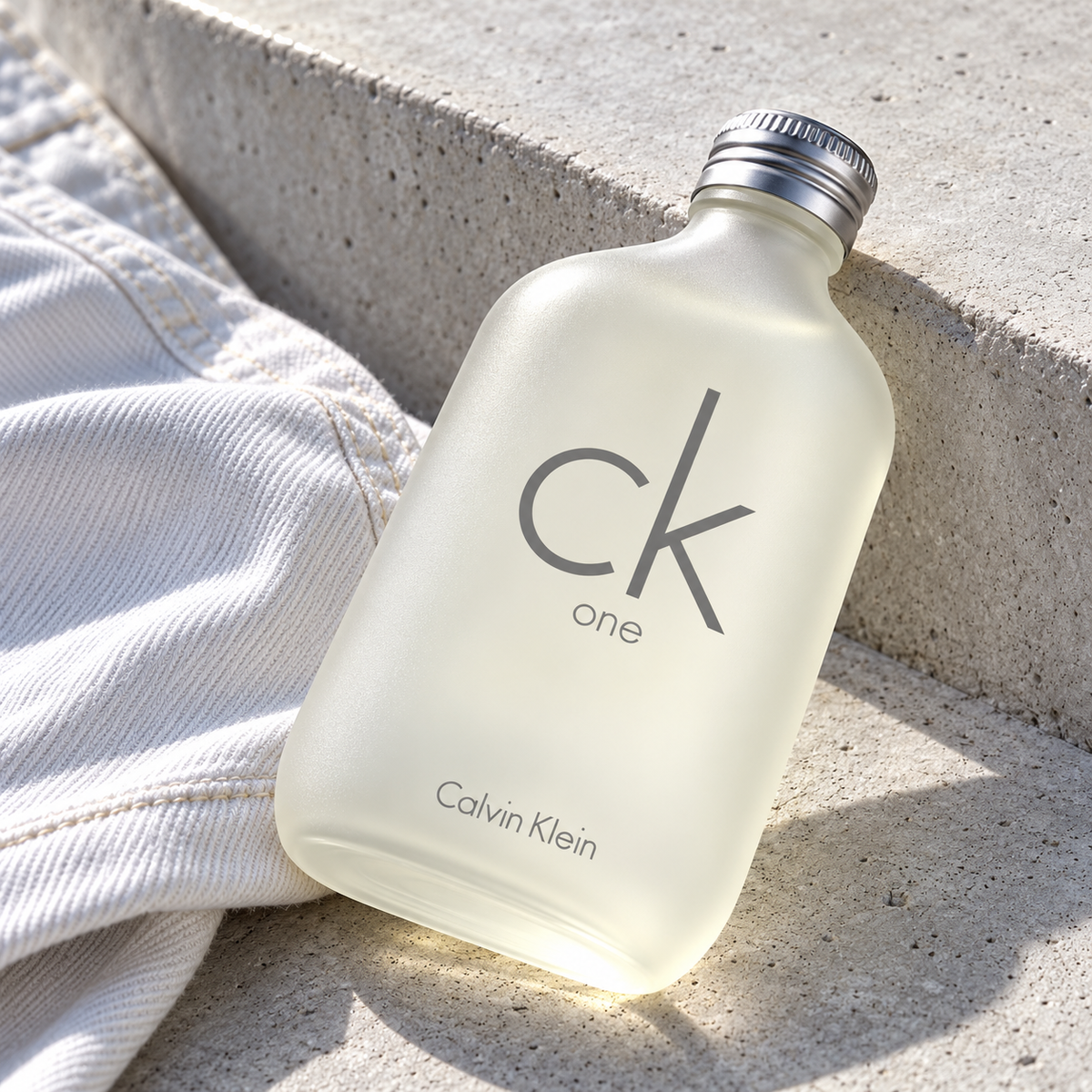 Calvin Klein CK One EDT 50 ml – atmosférická fotografie – MrRizz