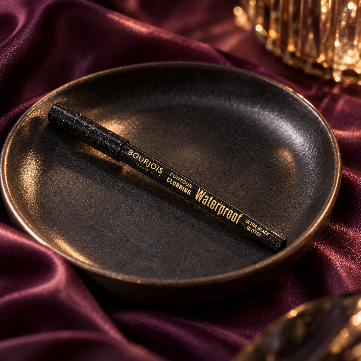 BOURJOIS Paris Contour Clubbing 1,2 ml – atmosférická fotografie – MrRizz
