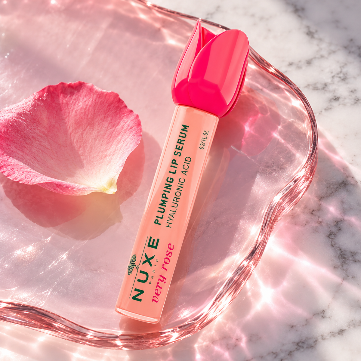 NUXE Very Rose Plumping Lip Serum 8 ml – atmosférická fotografie – MrRizz