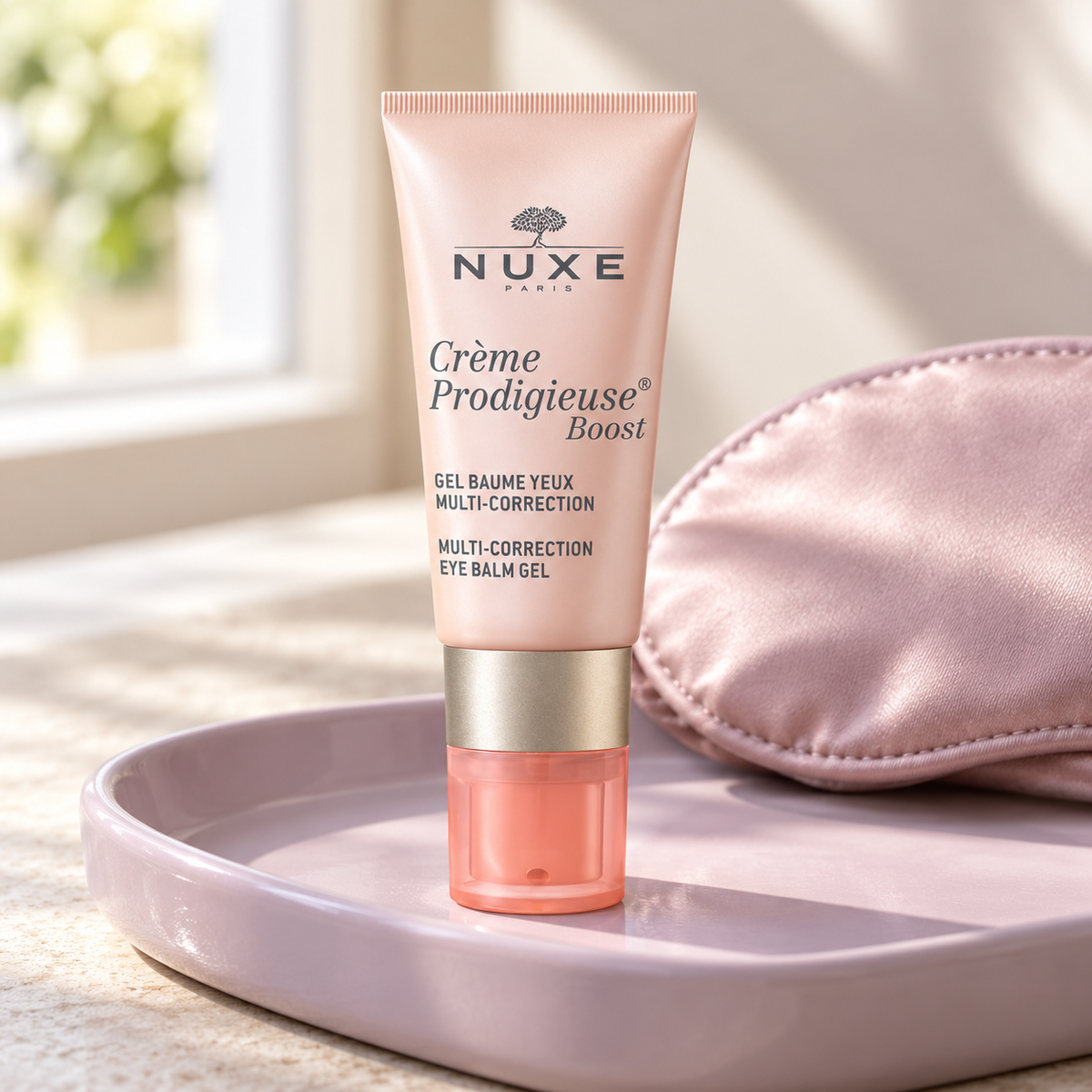 NUXE Prodigieuse Boost Multi-Correction Eye Balm Gel 15 ml – atmosférická fotografie – MrRizz