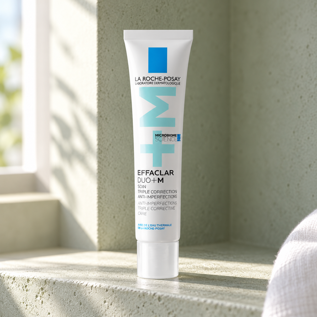 La Roche-Posay Effaclar Duo (+) M 40 ml – atmosférická fotografie – MrRizz
